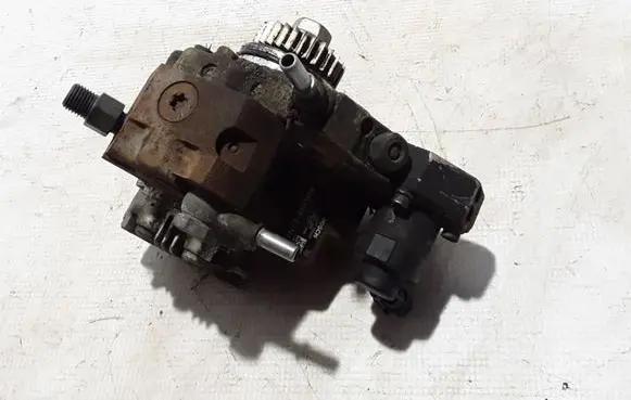 Renault Espace - Grand espace IV Fuel injection high pressure pump 