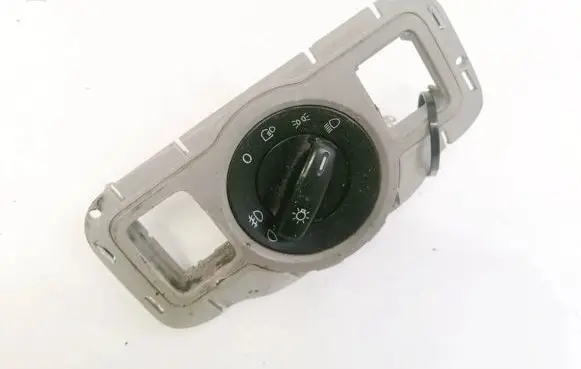 Volkswagen PASSAT B6 Light switch 1K0941431N 1597
