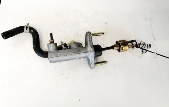Toyota Avensis T220 Clutch master cylinder