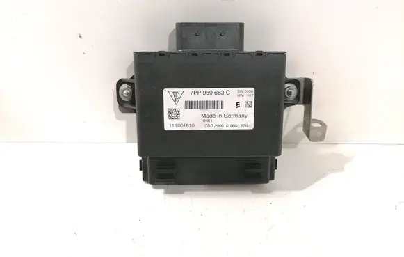 Porsche Cayenne (92A) Voltage converter/converter module 7PP959663C