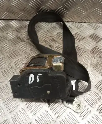 Volkswagen PASSAT B5 Front seatbelt 3B1857706B