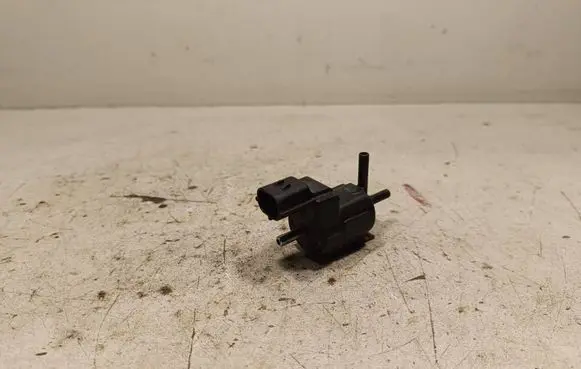 Mitsubishi L200 Turbo solenoid valve