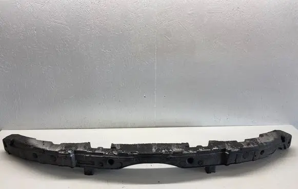 Front bumper foam support bar