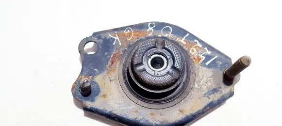 Toyota Corolla Verso AR10 Coil spring mount 