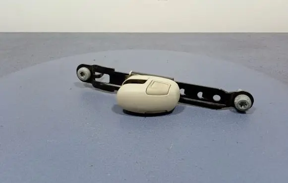 Chrysler Pacifica Front seatbelt 5LA64PD2AB