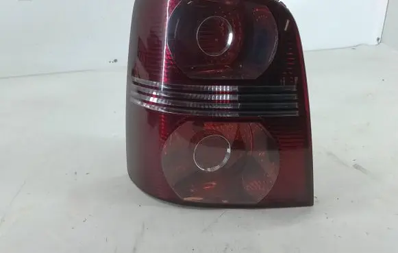 Volkswagen Touran I Rear/tail lights