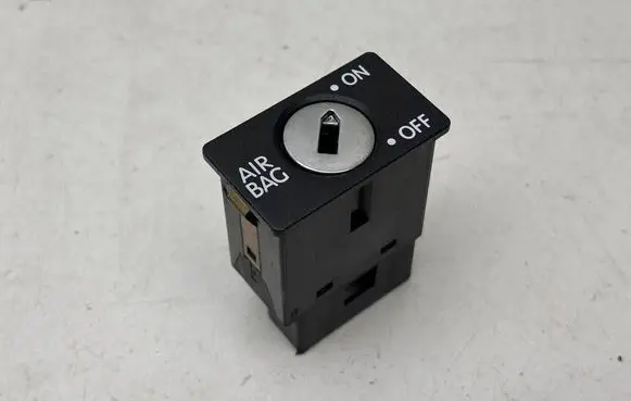 Volkswagen Golf Plus Passenger airbag on/off switch 1K0919237A