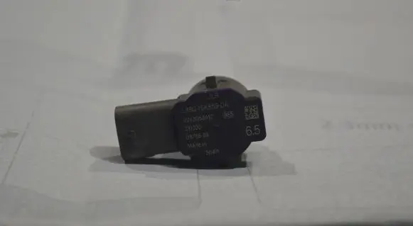 Land Rover Defender Parking PDC sensor L8B215K859DA