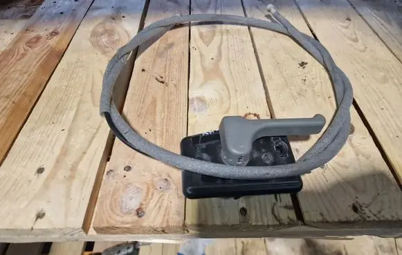 Volkswagen Crafter Engine bonnet (hood) release handle