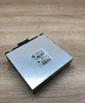 BMW 3 E90 E91 Voltage converter inverter 9127088 8ES009479