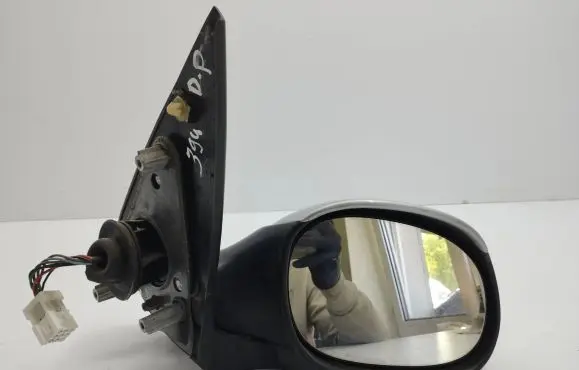 Peugeot 206 Manual wing mirror 4995000