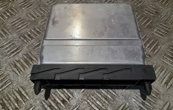 Volvo S80 Engine control unit/module 0281001776 09486667A 28SA4018