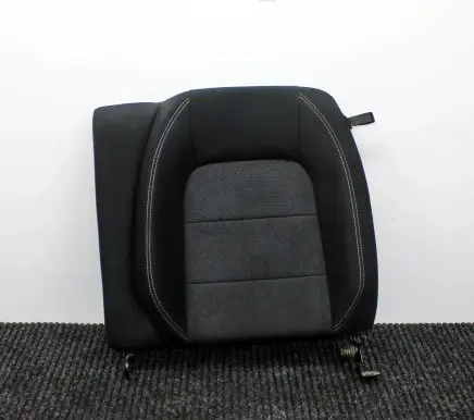 Ford Mustang VI Rear seat 