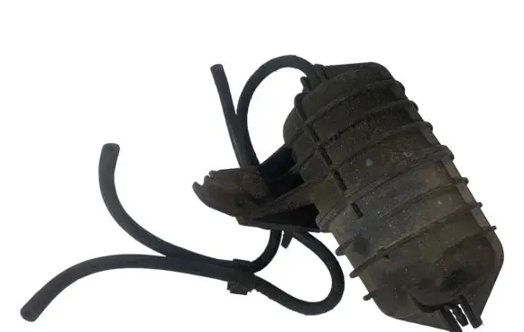 Vacuum air tank