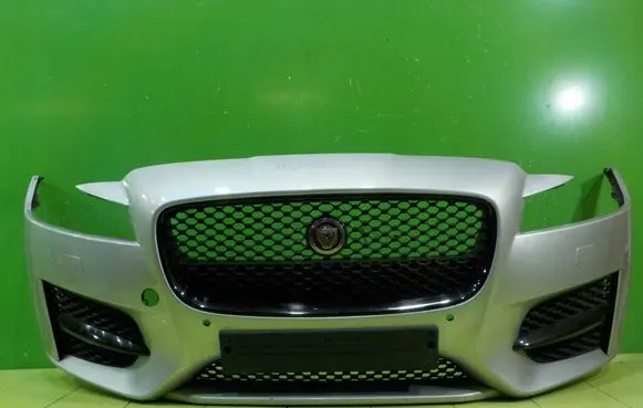 Jaguar XF X260 Front bumper PRZOD