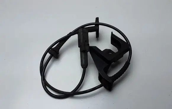 Citroen DS5 ABS brake wheel speed sensor 9657382680