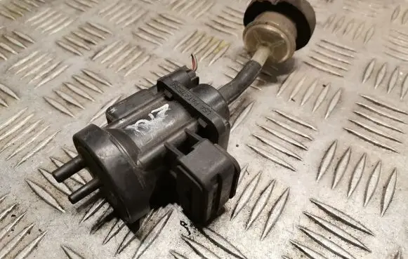 Mercedes-Benz E W210 Turbo solenoid valve 0005450427