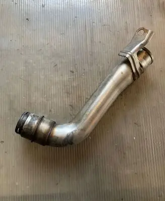 Intercooler hose/pipe