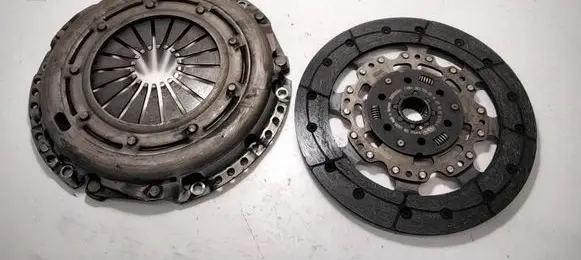Volvo V50 Clutch set kit 9654219380 X00JD39