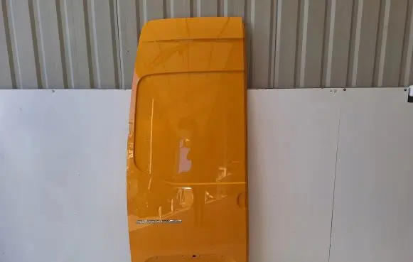 Mercedes-Benz Sprinter W907 W910 Back/rear loading door 9077421800