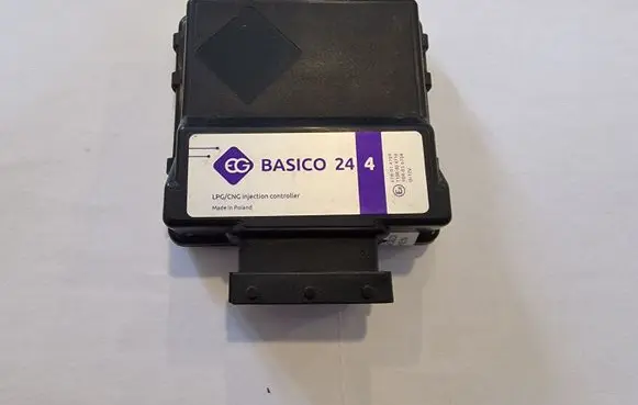 Toyota Corolla E120 E130 LP gas control unit module 67R014709 BASICO24 110R004710