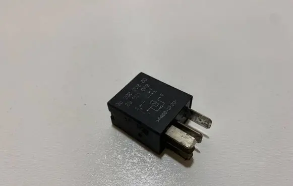 Citroen Xsara Picasso Other relay 9620220980 29201043