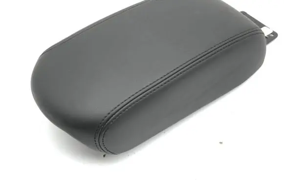 Jeep Avenger Armrest 