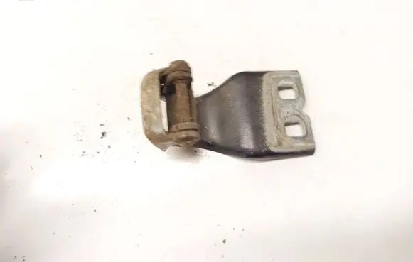 Ford Focus Tailgate/trunk/boot hinge 