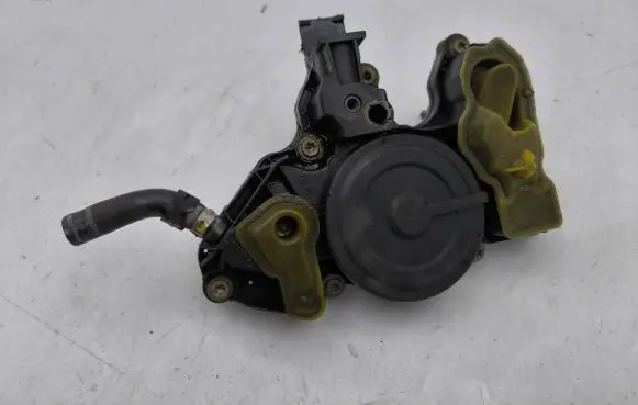 Audi A6 S6 C7 4G Oil breather separator 06K103495AS