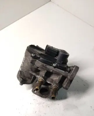 Volkswagen Eos EGR valve 03C131503B