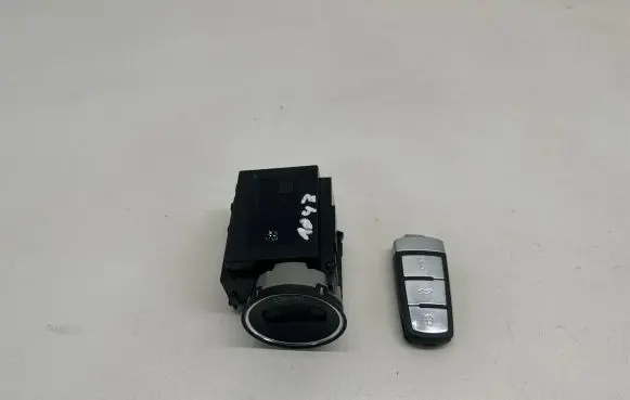 Volkswagen PASSAT B6 Ignition lock 3C0905843R 33303401 116026019167833