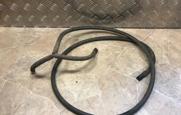 Mercedes-Benz SLK R171 Headlight washer hose/pipe N67063