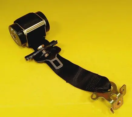 Mercedes-Benz CLK A208 C208 Rear seatbelt 2088600485