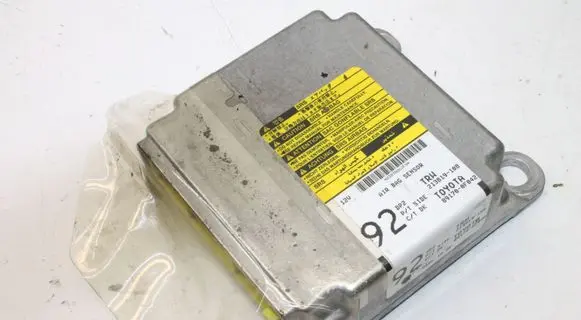 Toyota Corolla Verso E121 Airbag control unit/module 891700F042