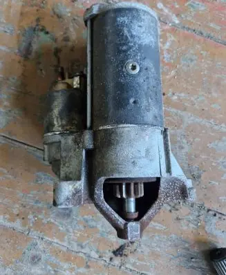Peugeot 307 Starter motor