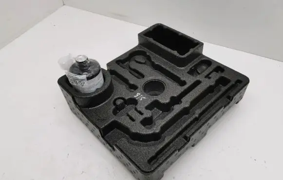 Audi A1 Tool box 