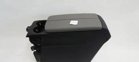 Citroen C5 Aircross Center console