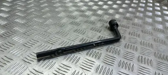 KIA Sportage Wheel nut wrench 
