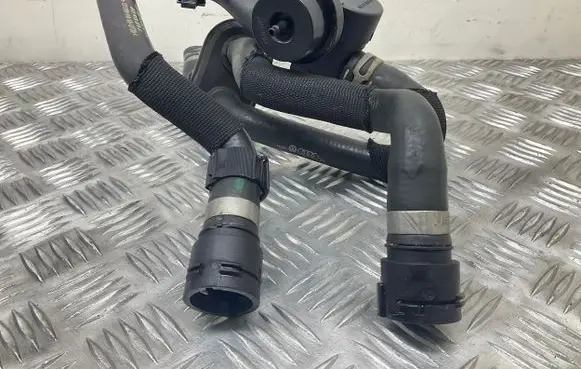 Audi A5 8T 8F Engine coolant pipe/hose 8K1819350AT 8K1819376J 1J0819809