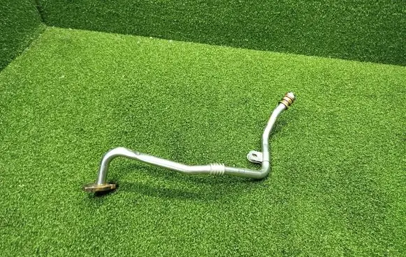 Renault Trafic III (X82) Turbo turbocharger oiling pipe/hose 1519700Q0E
