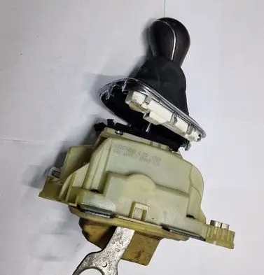 Mercedes-Benz CLK A209 C209 Gear shifter/selector A2032678524