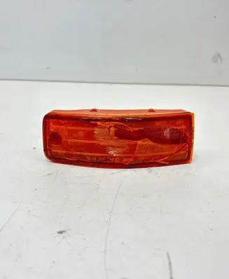 Lexus LS 400 Front fender indicator light