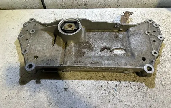 Volkswagen Golf VI Front subframe 1K0199365F V14AGDE