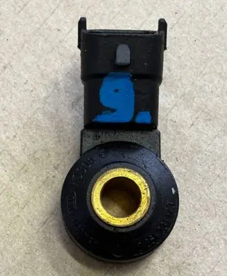 Fiat 500L Detonation knock sensor 0261231173