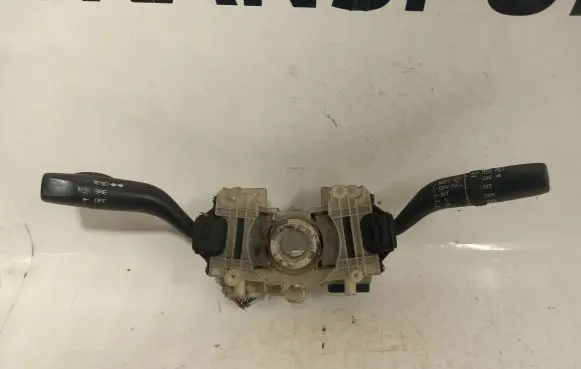 Mazda 323 F Wiper turn signal indicator stalk/switch 17b122