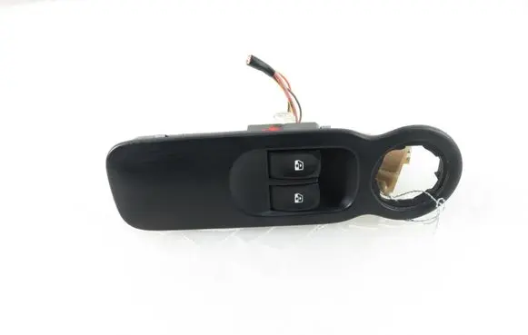 Renault Modus Electric window control switch 