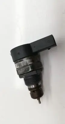 Fuel pressure sensor