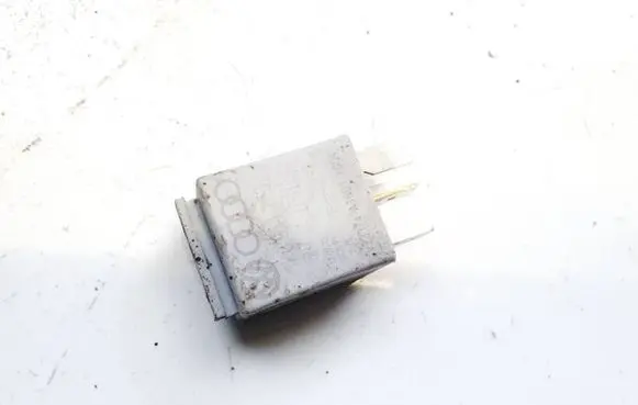 Skoda Fabia Mk2 (5J) Other relay 1k0951253
