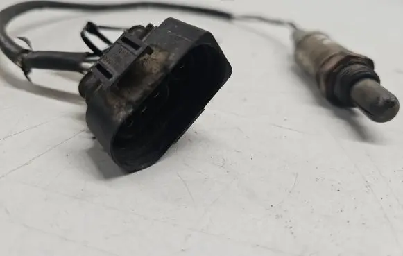Audi A8 S8 D2 4D Lambda probe sensor 058003542 030606265AD