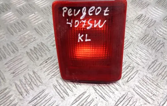 Peugeot 407 Tailgate rear/tail lights